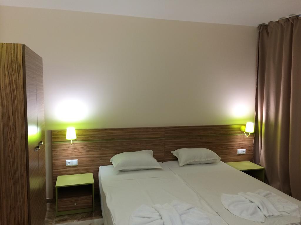 Tm Deluxe Hotel Sunny Beach Kamer foto