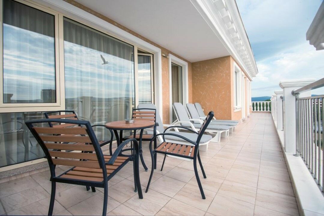 Tm Deluxe Hotel Sunny Beach Buitenkant foto